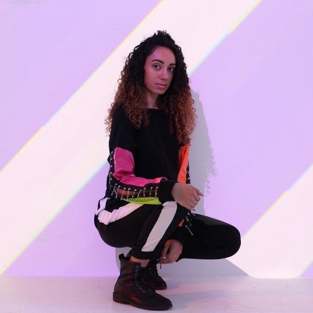 Black Colorblock Cropped Sweater